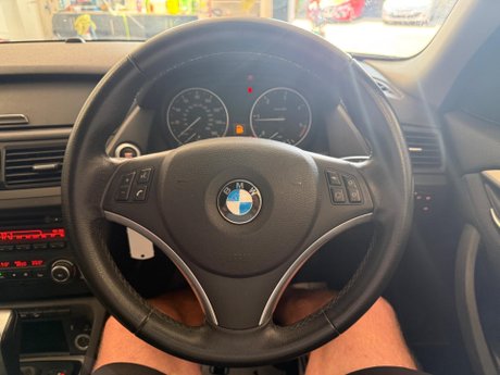 BMW X1 2.0 20d SE Steptronic xDrive Euro 5 5dr 28
