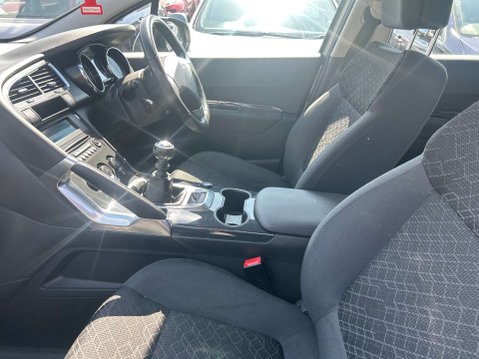 Peugeot 3008 1.6 3008 Active Blue HDi S/S 5dr 30