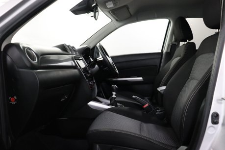 Suzuki Vitara SZ-T BOOSTERJET MHEV 42