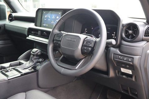 Toyota Land Cruiser Brand new delivery miles  LC250 COMMERCIAL styled at Seeker Rear seats  23