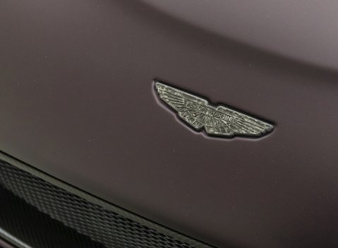Aston Martin V12 Vantage S AMR 24
