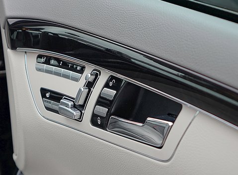 Mercedes-Benz S Class CDI Bluetec 14