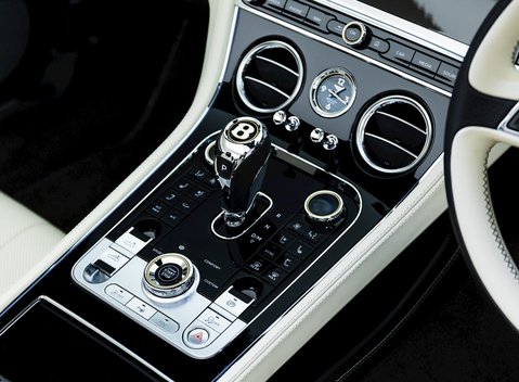 Bentley Continental GT W12 Convertible 21