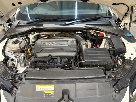 Audi TT 2.0 TFSI S line S Tronic Euro 6 (s/s) 3dr 52