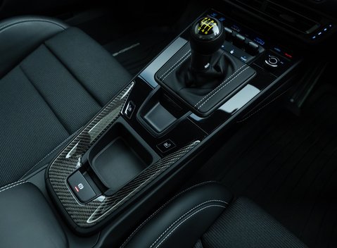 Porsche 911 GT3 TOURING (992) 25