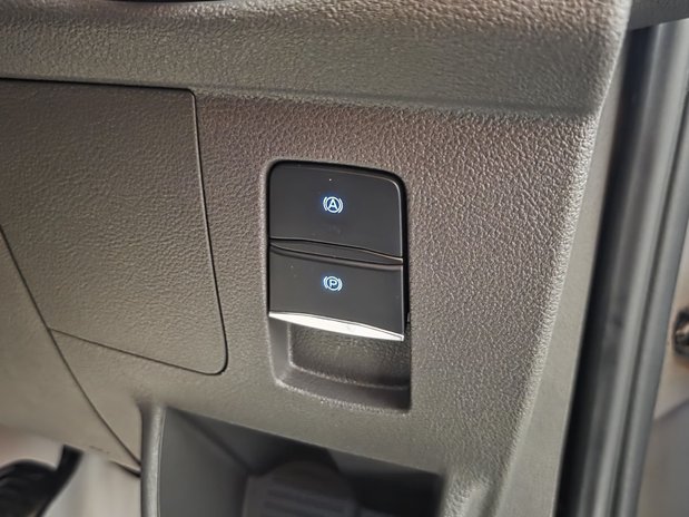 Ford Transit Transit 350 135kW 68kWh H2 Leader Van Auto 17