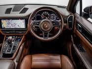 Porsche Cayenne 3.0T V6 SUV 5dr Petrol TiptronicS 4WD Euro 6 (s/s) (340 ps) 7