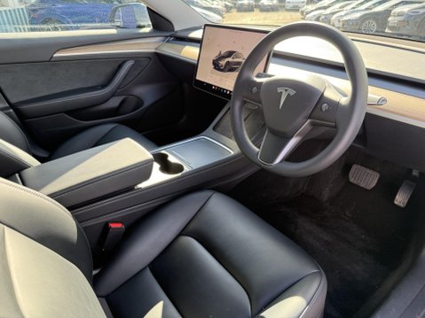 Tesla Model 3 (Dual Motor) Long Range Saloon 4dr Electric Auto 4WDE (346 ps) 2