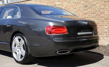 Bentley Flying Spur W12 Mulliner 8