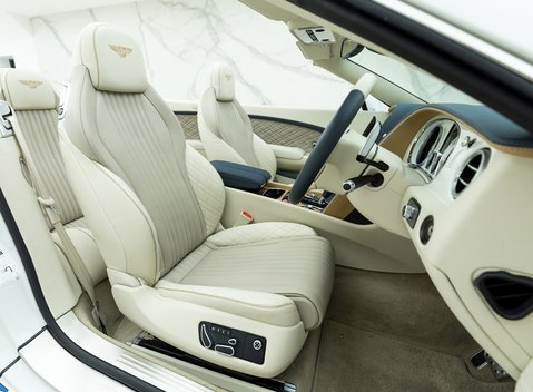 Bentley Continental GT V8 S Convertible Galene Edition 13