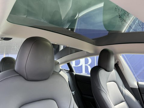 Tesla Model 3 (Dual Motor) Long Range Saloon 4dr Electric Auto 4WDE (346 ps) 45