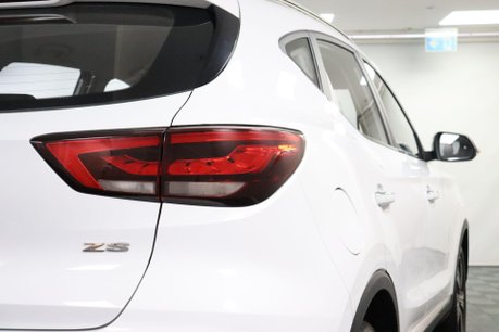 MG ZS EXCITE VTI-TECH 22