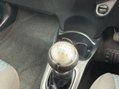 Toyota Yaris VVT-I TR 21