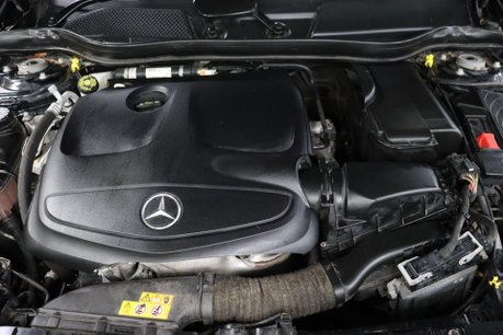 Mercedes-Benz GLA GLA 200 SE 44