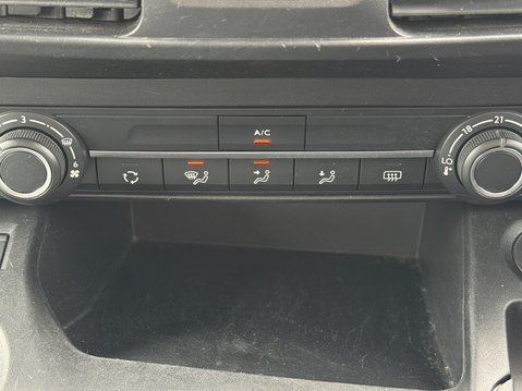 Vauxhall Combo Life 1.5 Turbo D Energy XL 5dr 25