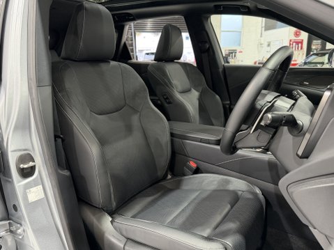 Lexus RX 450H PLUS TAKUMI 27