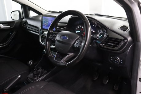 Ford Fiesta TITANIUM 5