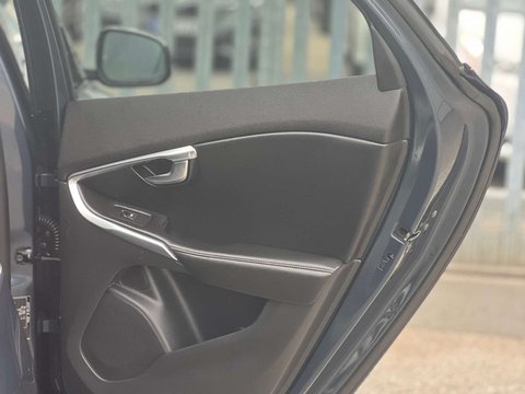 Volvo V40 2.0 V40 Cross Country Professional D3 5dr 44