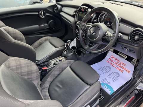 Mini Hatch COOPER 35