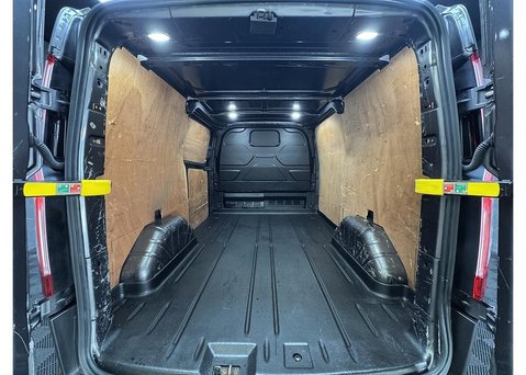 Ford Transit Custom 2.0 300 EcoBlue Limited Panel Van 5dr Diesel Manual L1 H1 Euro 6 (s/s) (130 38