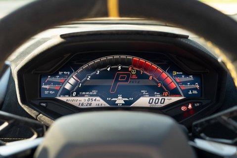 Lamborghini Huracan 33