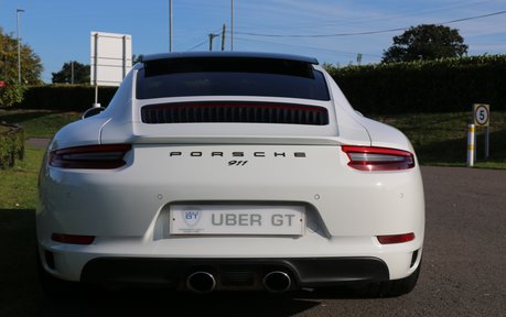 Porsche 911 Carrera PDK - Ultimate Specification 7