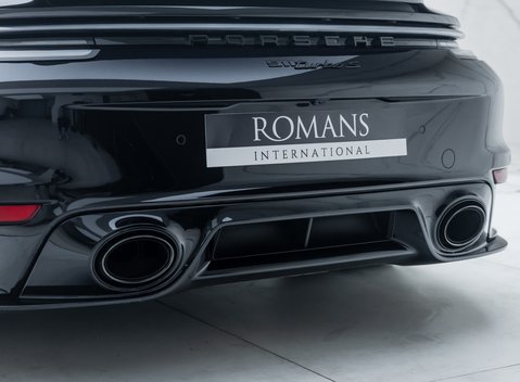 Porsche 911 Turbo S (992) 41