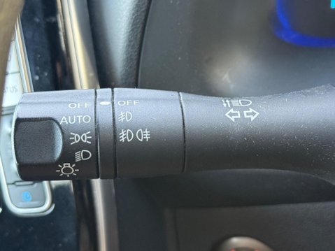 Nissan LEAF 24kWh Acenta Auto 5dr 19