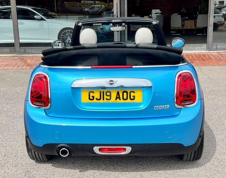 Mini Convertible 1.5 Cooper Exclusive Auto 2dr 6