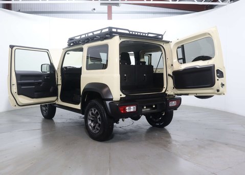 Suzuki Jimny SZ5 4X4 54