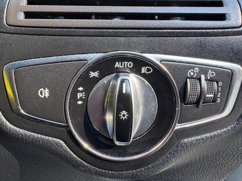 Mercedes-Benz C Class 2.1 C220d SE Euro 6 (s/s) 4dr 39