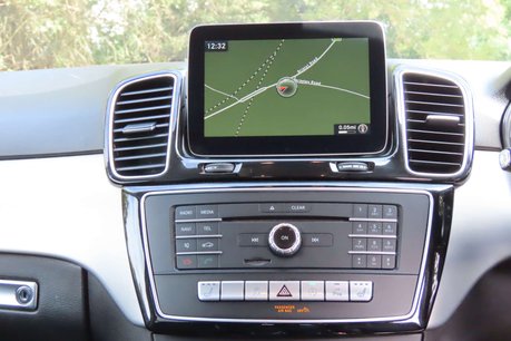 Mercedes-Benz GLE 2.1 GLE250d AMG Line SUV 5dr Diesel G-Tronic 4MATIC Euro 6 (s/s) (204 ps) 10