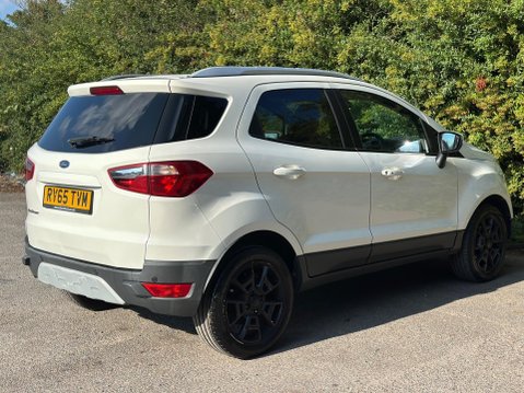 Ford Ecosport 1.0T EcoBoost Titanium 2WD Euro 5 (s/s) 5dr 7