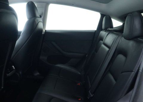 Tesla Model Y Model Y RWD 5dr 43