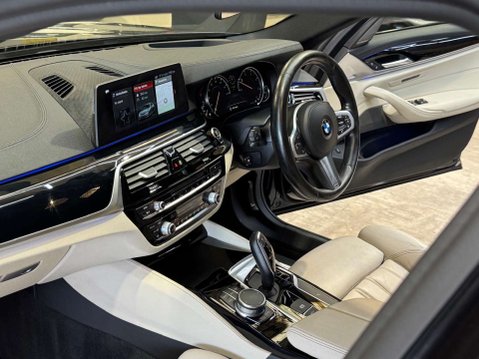 BMW 5 Series 3.0 530d xDrive M Sport Auto 4WD 4dr 80