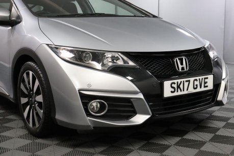 Honda Civic I-VTEC SE PLUS NAVI 24