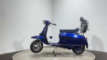 Lambretta GP 1984 RESTORED EXCELLENT CONDITION RUNS / RIDES GREAT CLASSIC 2T 4