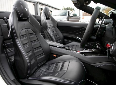 Ferrari California T 14