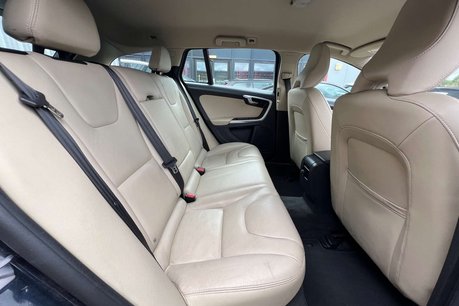 Volvo V60 1.6 D2 SE Lux Estate 5dr Diesel Manual Euro 5 (s/s) (115 ps) 27