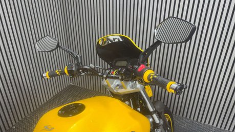 Yamaha FZ ONLY 16K CUSTOM 600CC NAKED BIKE NEW MOT WARRANTY 29