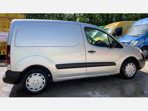 Citroen Berlingo 1.6 BlueHDi 625 Enterprise Panel Van 5dr Diesel Manual L1 (112 g/km, 75 bhp 8