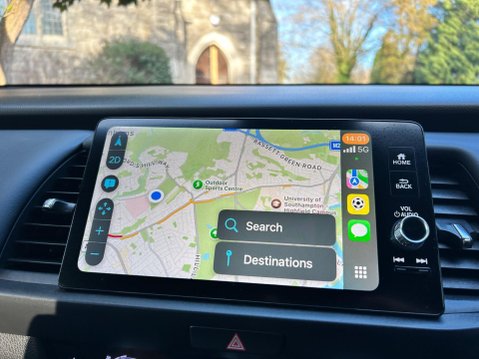 Honda Jazz I-MMD EX 24