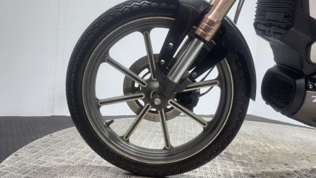 Vmoto Soco SUPER 2022 3K ELECTRIC 50CC RIDES WELL EBIKE AUTO BIKE 18