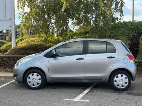Toyota Yaris 1.0 VVT-i T2 Hatchback 5dr Petrol Manual Euro 4 (69 ps) 6
