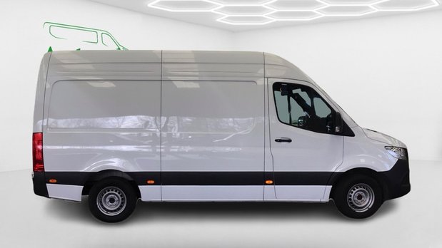 Mercedes-Benz Sprinter AUTO MWB L2H2 High Roof Pro Air Con Camera EURO 6 3