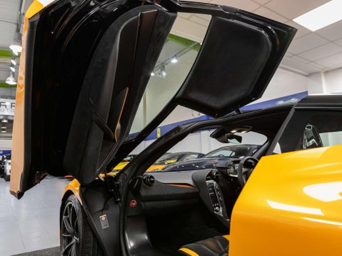 McLaren 750 4.0T V8 Coupe 2dr Petrol SSG Euro 6 (s/s) (750 ps) 57