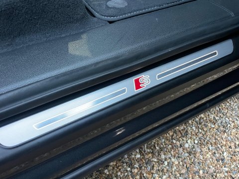 Audi Q7 3.0 TFSIe V6 55 S line SUV 5dr Petrol Plug-in Hybrid Tiptronic quattro Euro 72