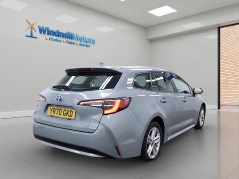 Toyota Corolla 1.8 VVT-h Icon Tech Touring Sports CVT Euro 6 (s/s) 5dr 8