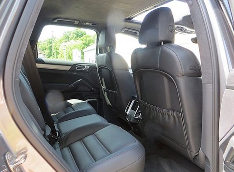 Porsche Cayenne Turbo 5
