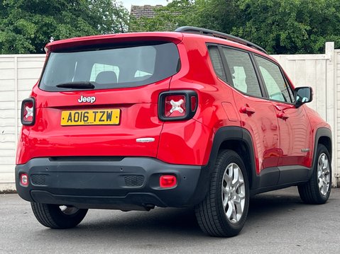 Jeep Renegade (Sold) 1.4T MultiAirII Longitude SUV 5dr Petrol DDCT Euro 6 (s/s) (140 ps) 5